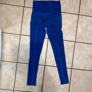 Alana athletica legging size small